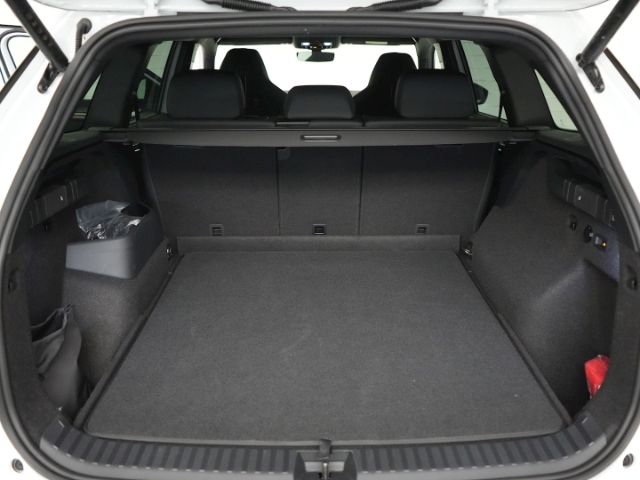 Kodiaq SPORTLINE TDI DSG+AHK+NAVI+RÜCKFAHRKAMERA