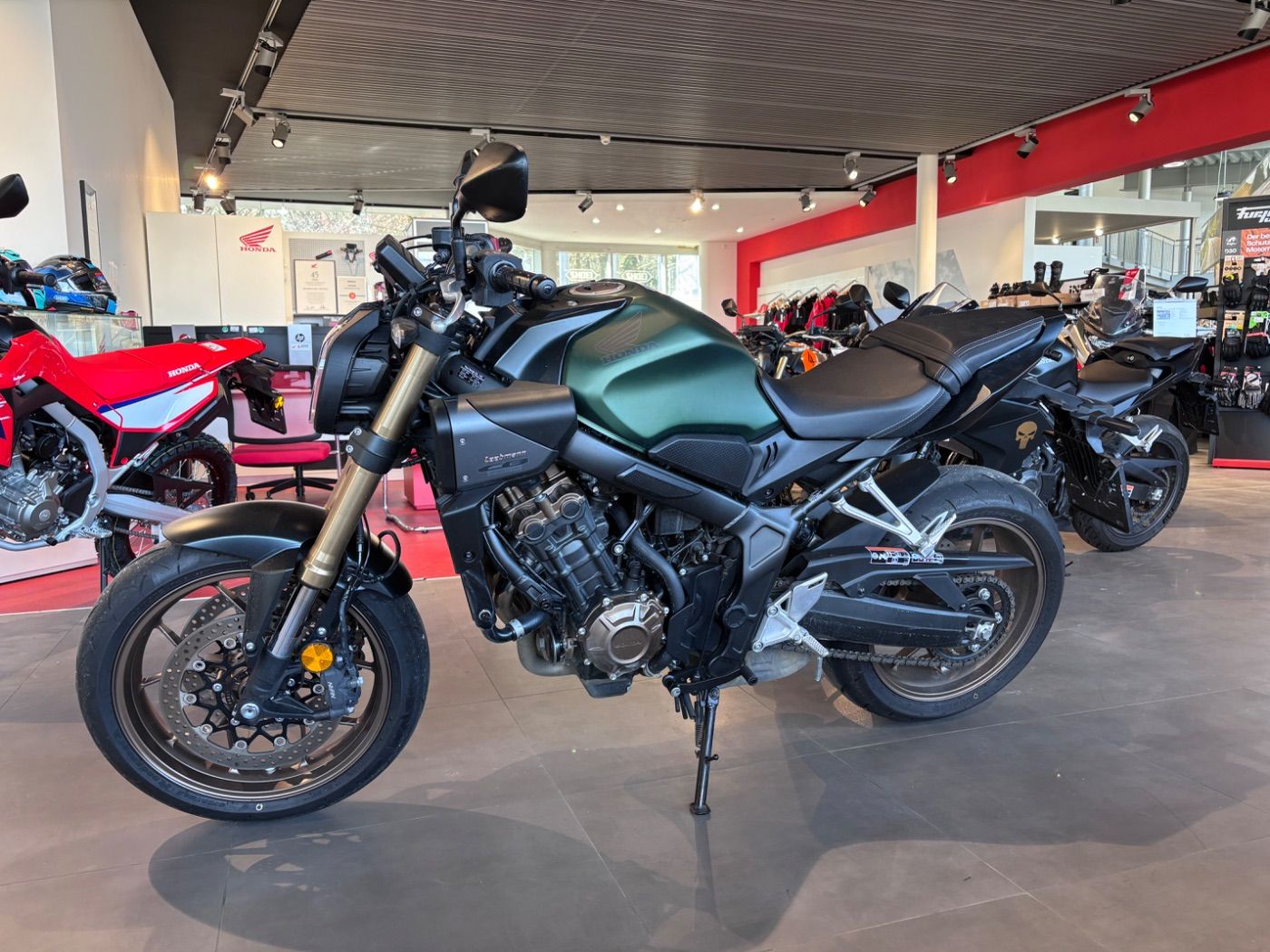 Fahrzeugabbildung Honda CB 650 R