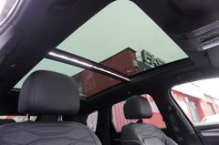 Fahrzeugabbildung Volkswagen Touareg Elegance 4Motion eHybrid Pano ACC Voll!
