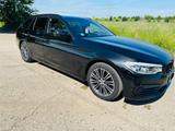 BMW 520d Touring Sport Line / Shadow Line - BMW 520 in Halle
