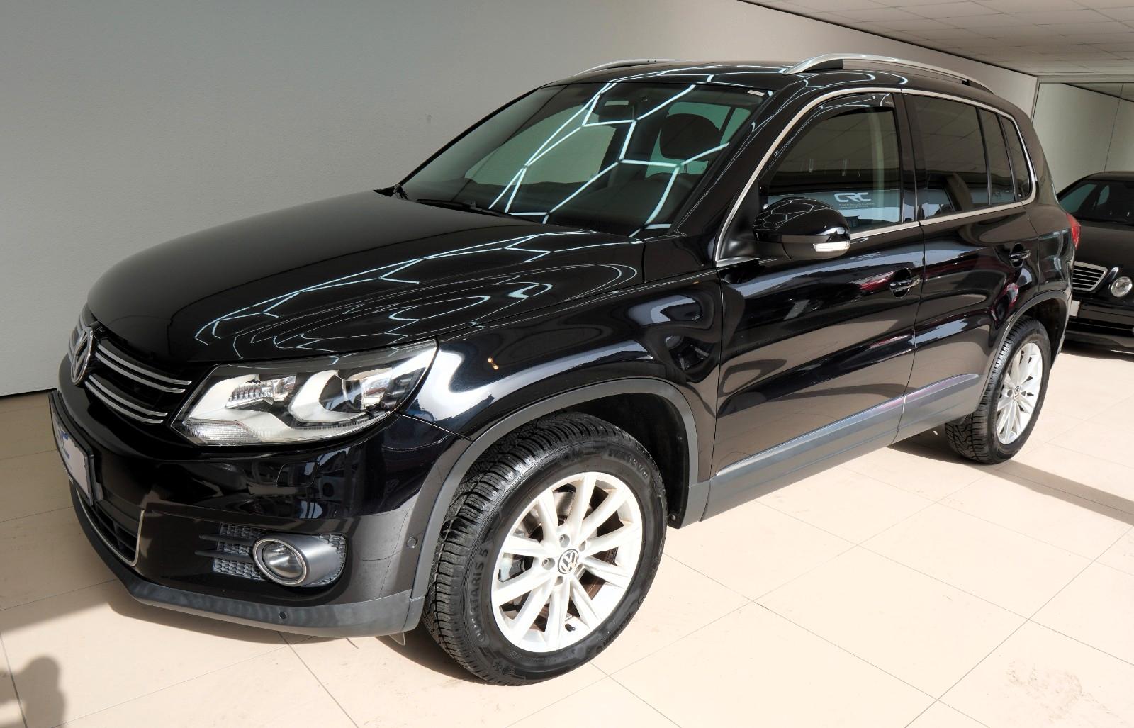 Volkswagen Tiguan Sport & Style 4Motion*Aut.*Navi*Leder*AHK