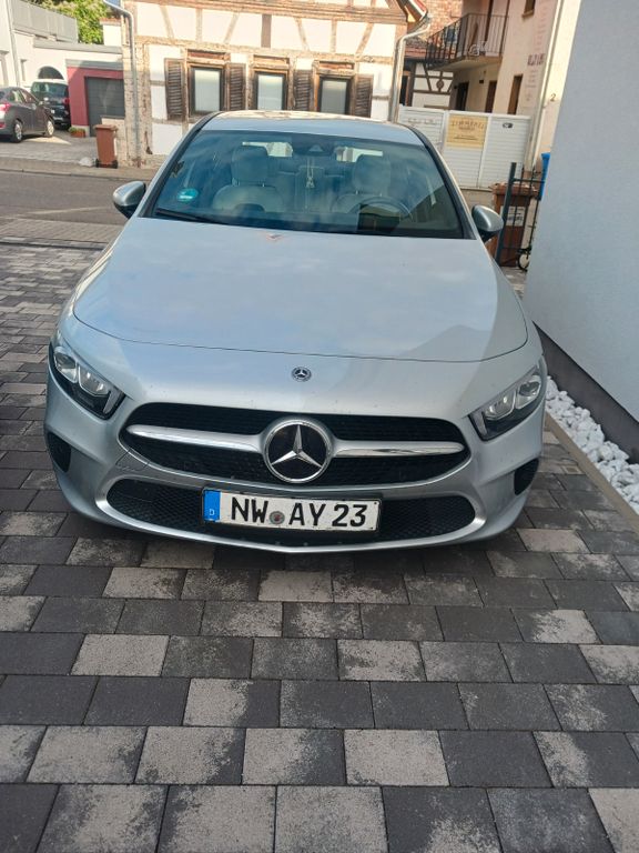Image of Mercedes-Benz A 180