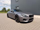 BMW M6 Coupé M Performance Frozen Grey B&O  - BMW M6: Sportwagen