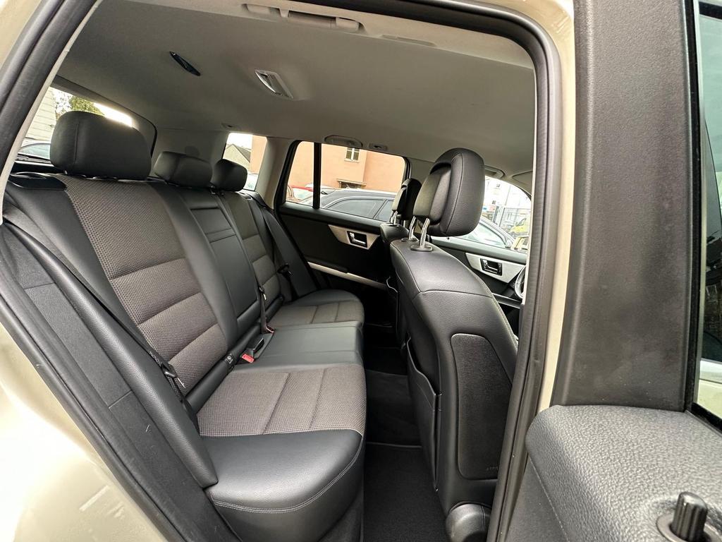 Mercedes-Benz GLK 220