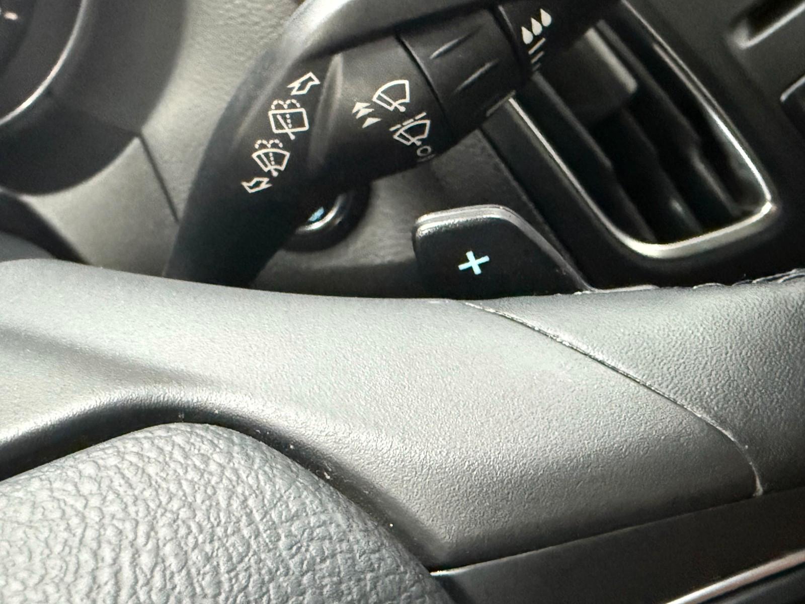 Ford Focus 2015 — photo 21