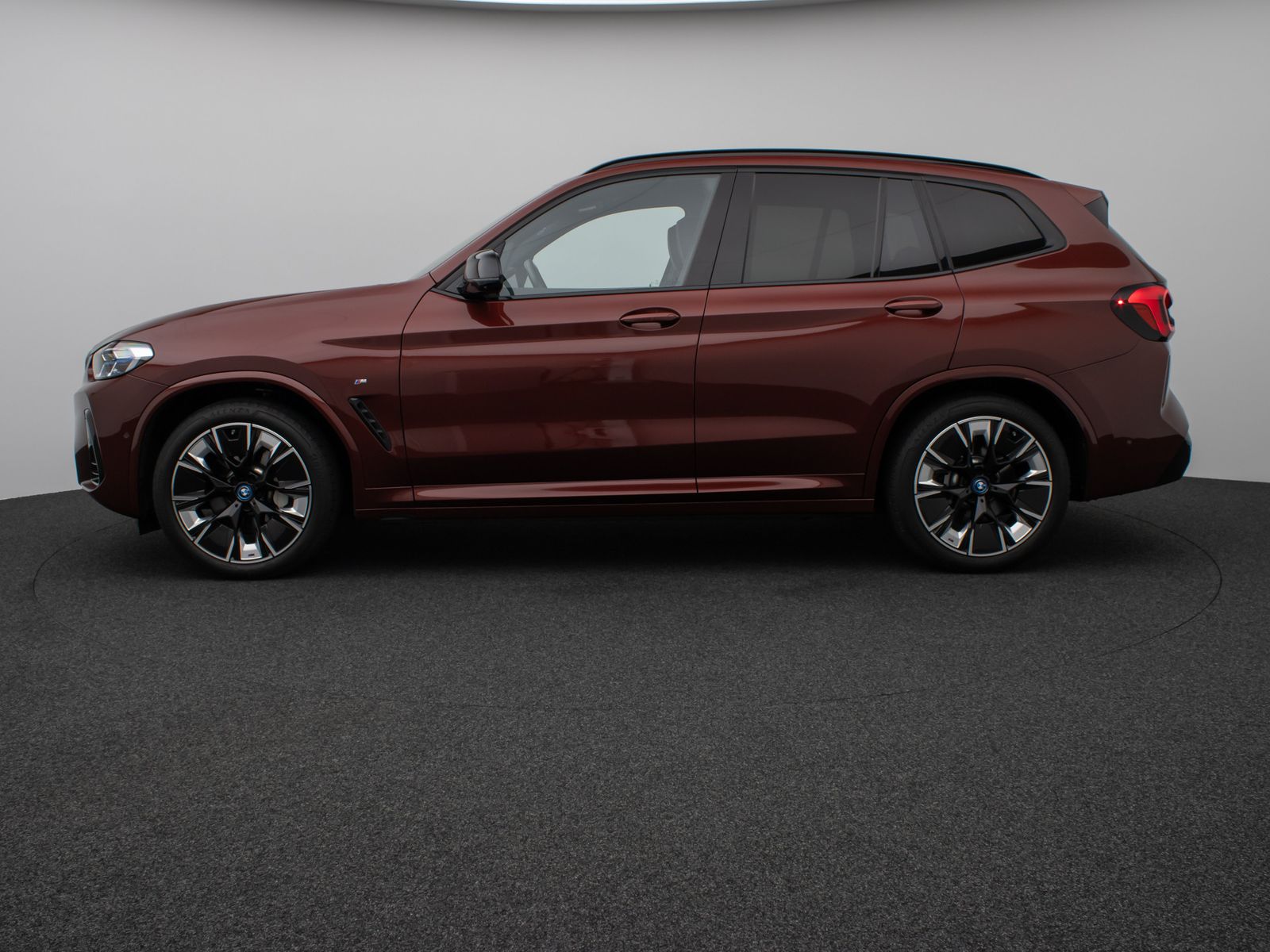 Fahrzeugabbildung BMW iX3 Impressive MSport Panorama Laser 360°HUD H/K