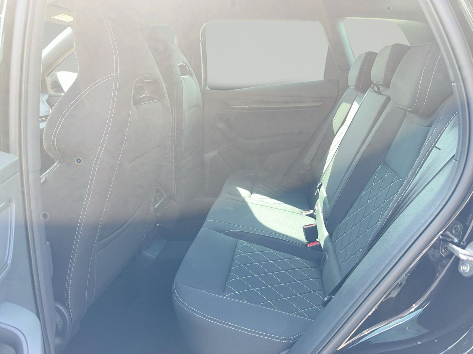 Skoda Karoq - Bild 11