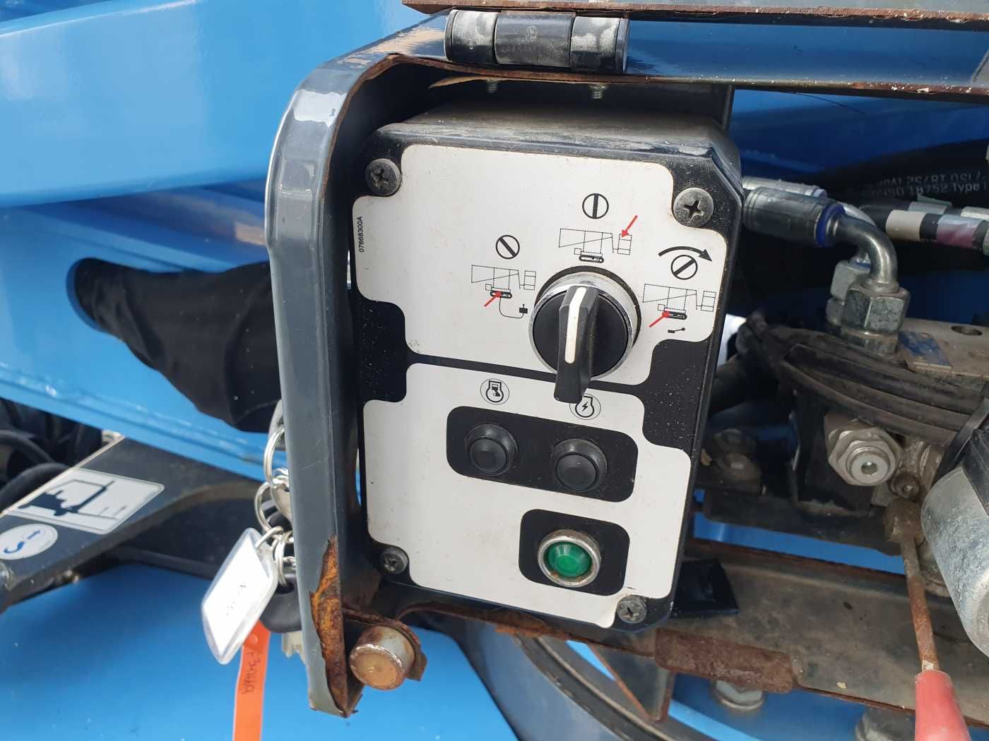 Fahrzeugabbildung JLG X20JP / 20m / Benzin / 650h / 1.600h
