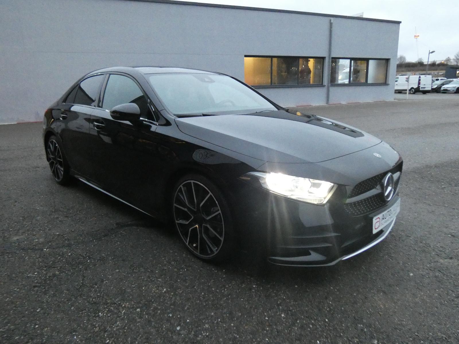 Mercedes-Benz A 180 A Limousine AMG line/Pano/Kamera/Navi/