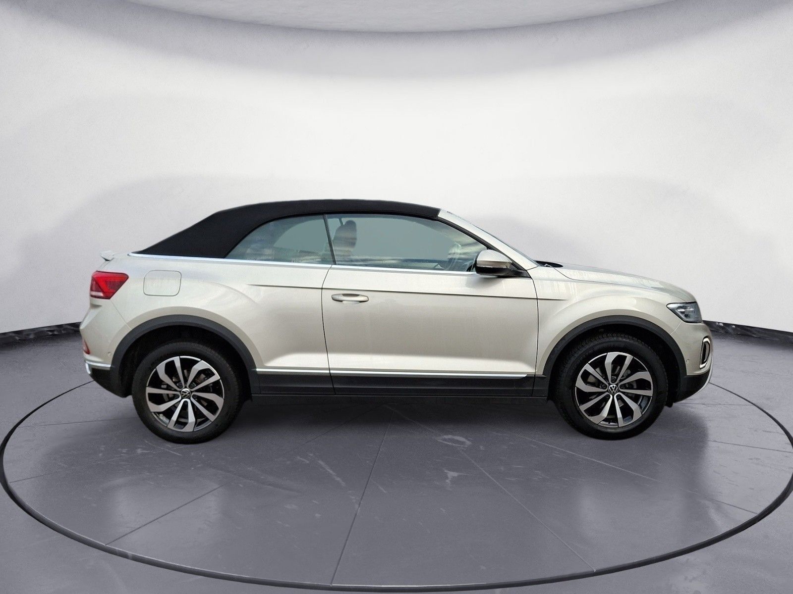 Volkswagen T-Roc - Bild 6