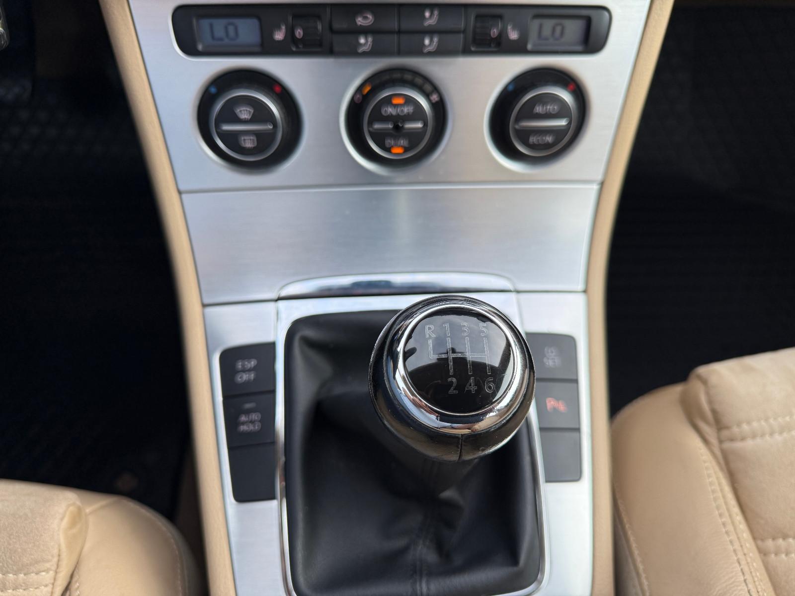 Volkswagen Passat 2006 — photo 15
