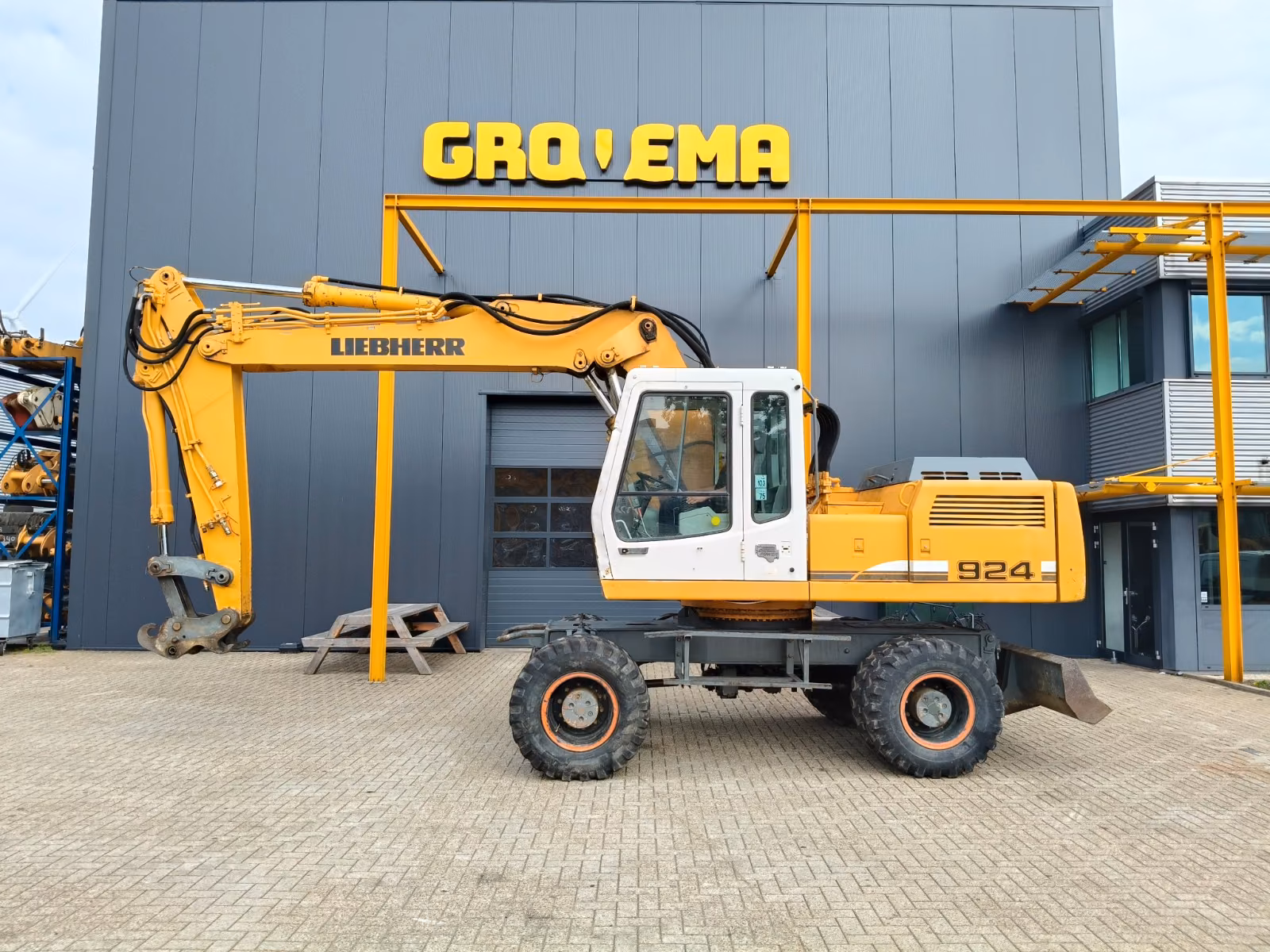 Liebherr A924 Litronic
