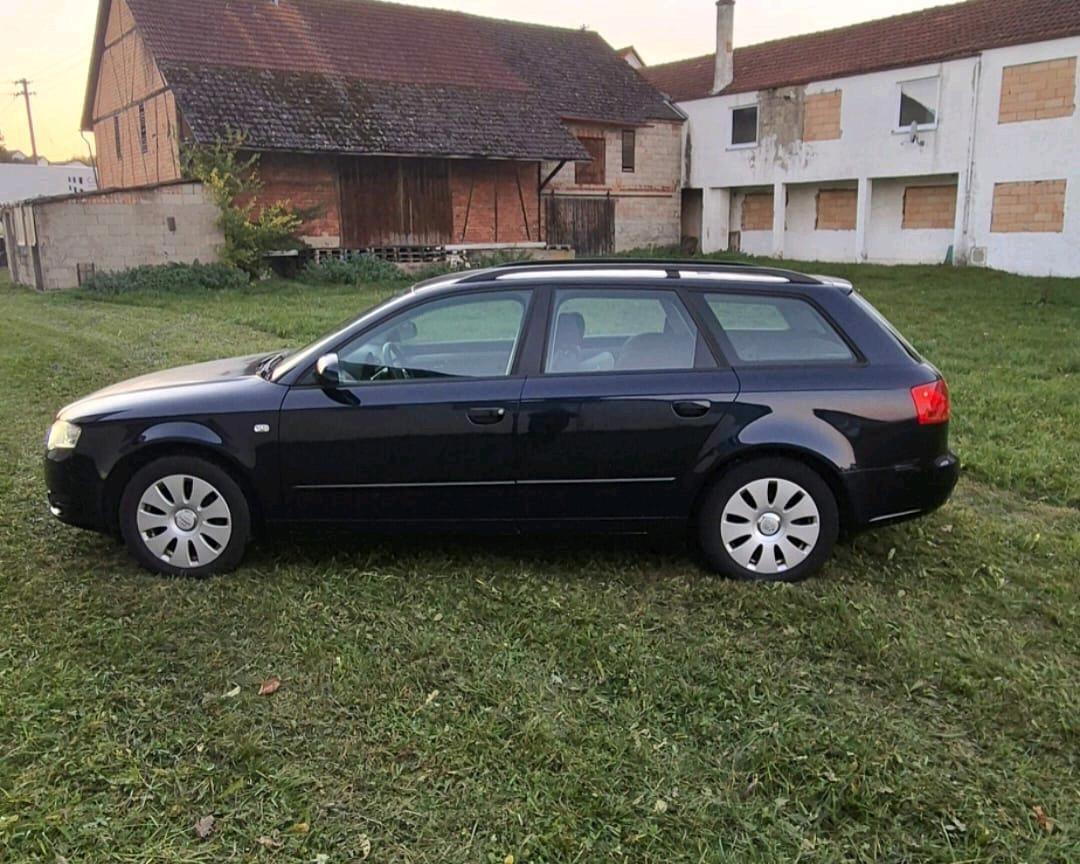 Audi A4 2006 — interior