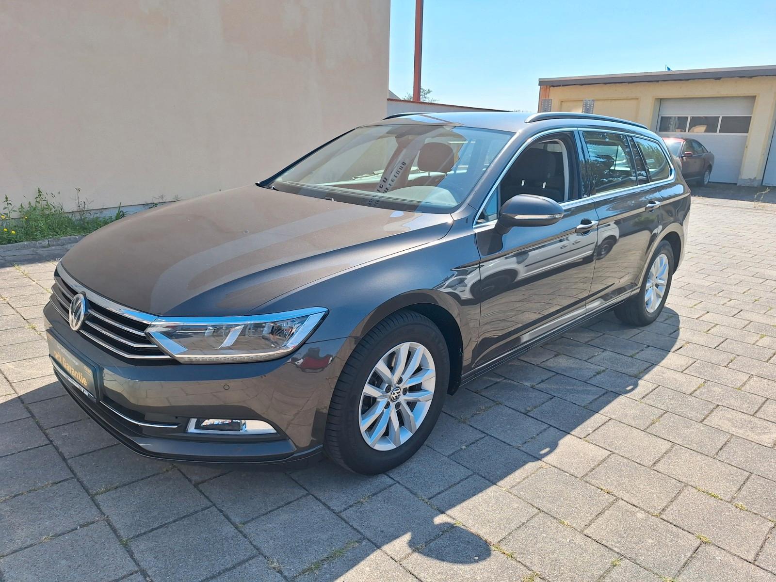 Volkswagen Passat Variant Comfortline *LED+ACC+Navi+SHZ*
