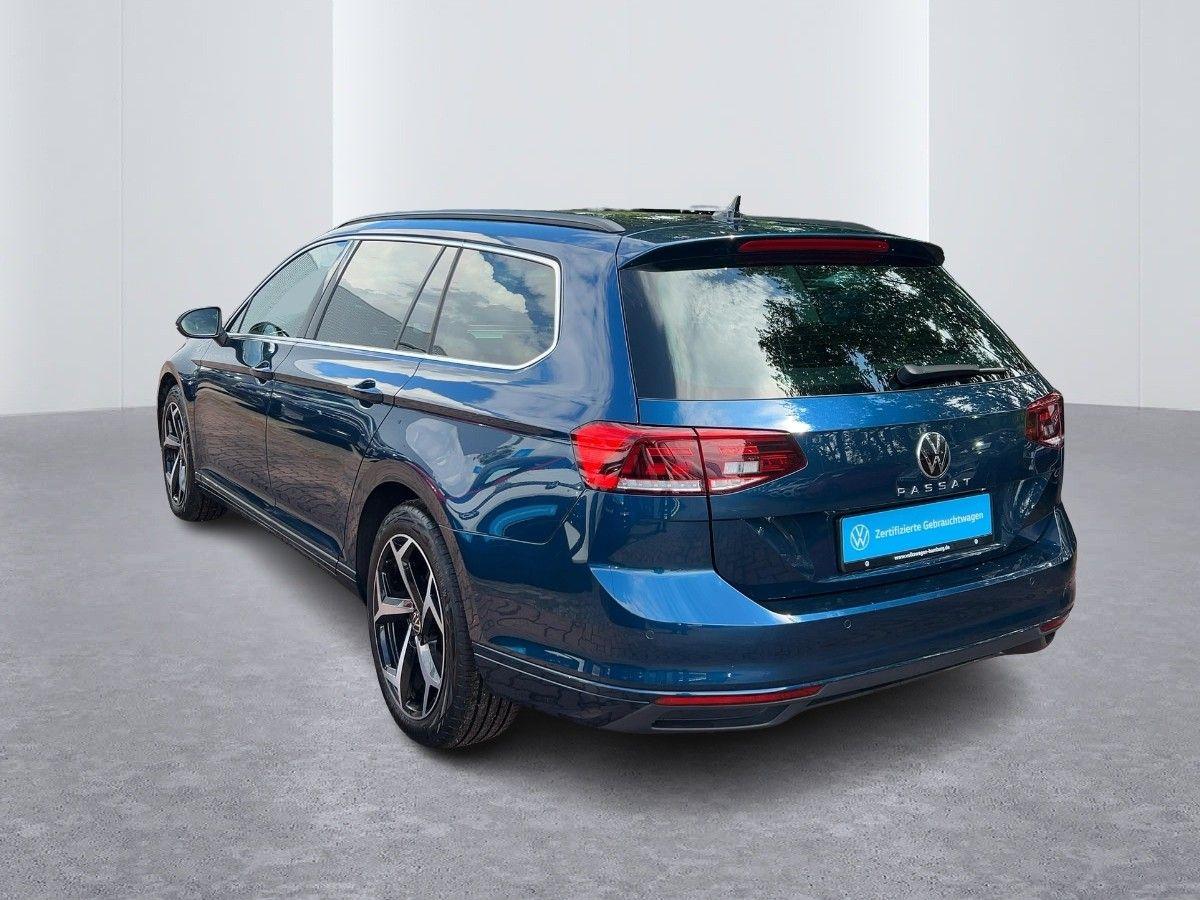 Volkswagen Passat Variant 1.5 TSI Business DSG LED Kamera