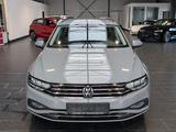 Volkswagen Passat Variant 2.0 TDI SCR DSG Business 8-fach - mit Diesel-Antrieb: Kombi, Automatik, 2.0
