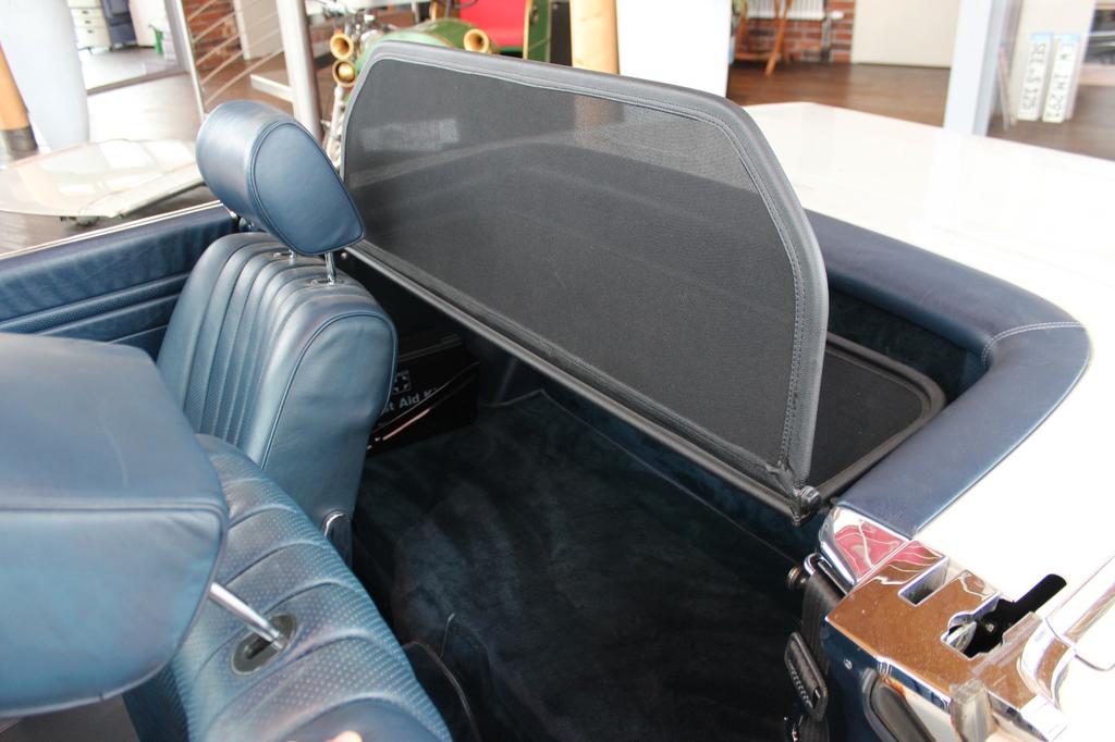 Mercedes-Benz SL 380