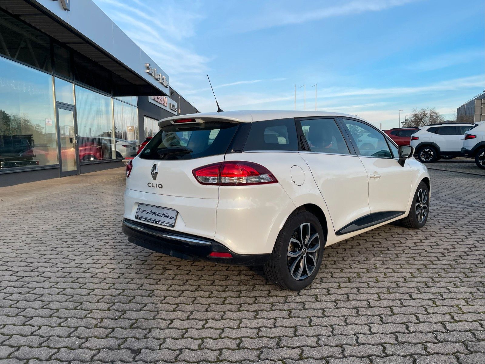 Fahrzeugabbildung Renault Clio IV Grandtour Intens