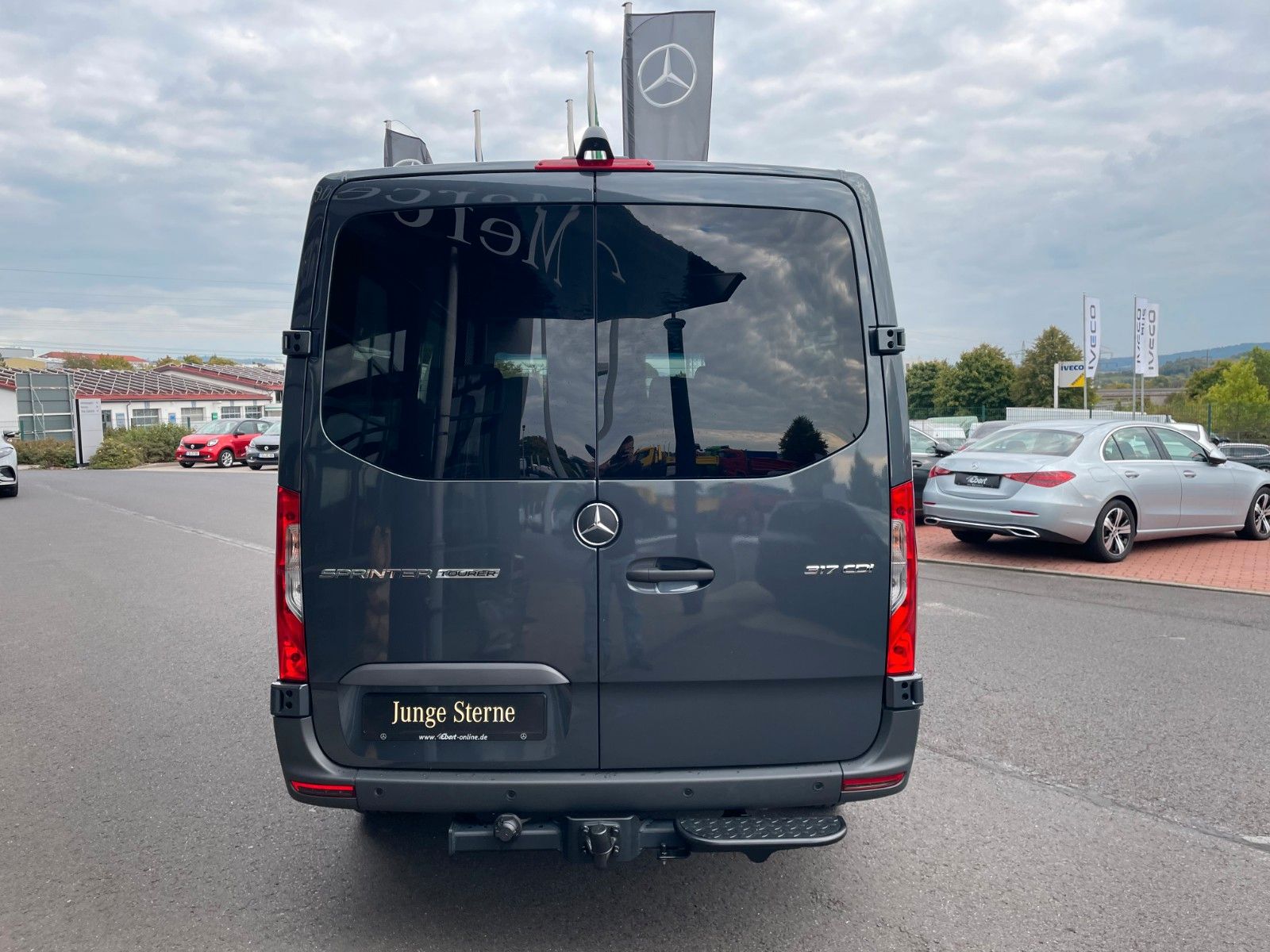Fahrzeugabbildung Mercedes-Benz Sprinter 317 CDI Tourer 3665 9G Kamera AHK3,5to