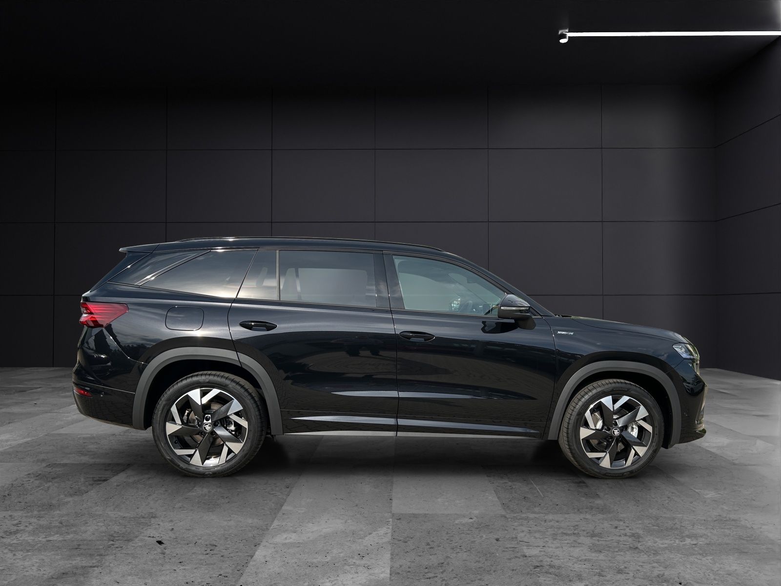 Fahrzeugabbildung SKODA Kodiaq 1.5 TSI iV Sportline AHK MATRIX HUD