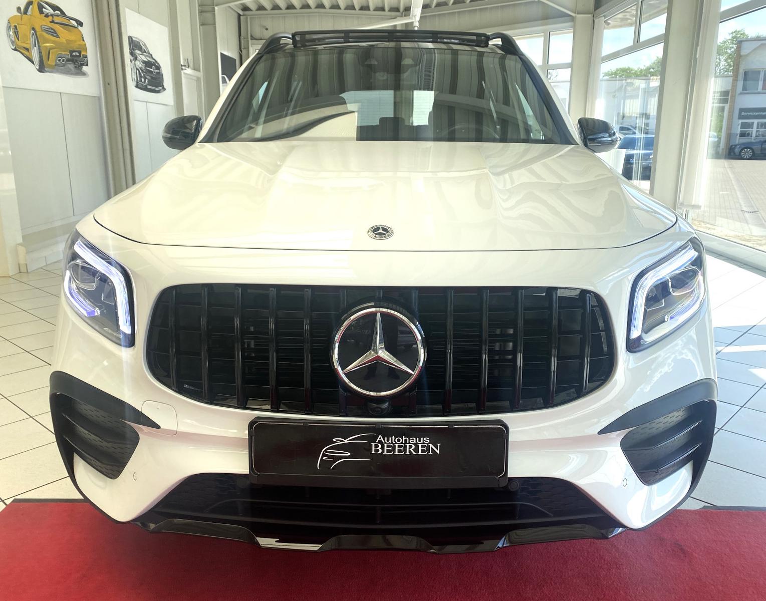 Mercedes-Benz GLB 200 4M 2.Hd AMG Line Pano LED Kam Nightpaket