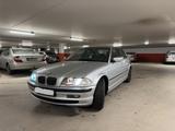 BMW 320i - - gebrauchte BMW 320 aus dem Jahr 1999