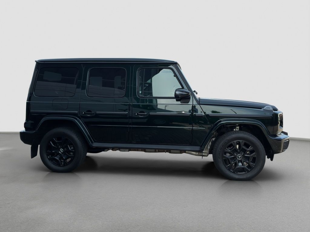 Fahrzeugabbildung Mercedes-Benz G 450 d NIGHT*AHZV*GSHD*DISTR*M-BEAM*STHZG*360°*