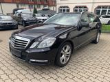 Mercedes-Benz E 200 T CDI Blue Avantg*AHK*T-Leder*Xenon*PDC+ - Mercedes-Benz E 200 mit Diesel-Antrieb: Kombi, Automatik