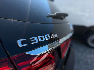 Mercedes C 300 - 11