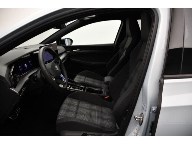 Volkswagen Golf - Bild 4