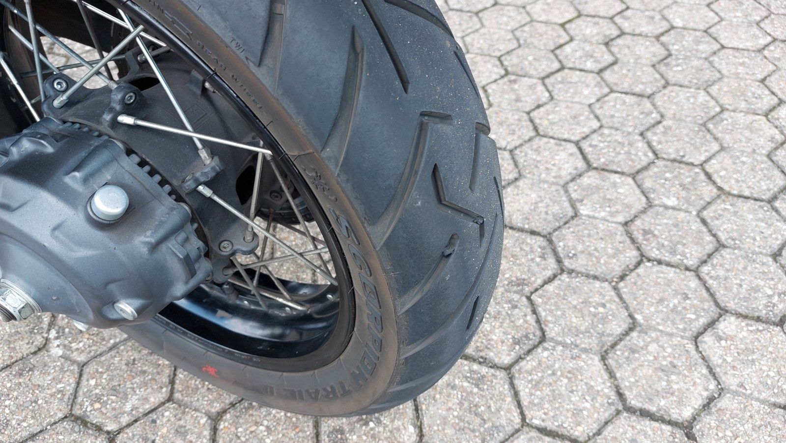 Fahrzeugabbildung Yamaha XT 1200 ZE   mit Zubehör