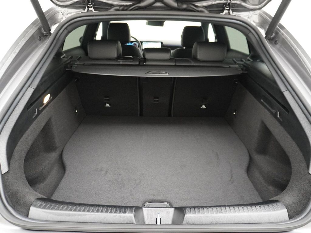Mercedes-Benz CLA 250 Shooting Brake e Star Edition Luxury Lin