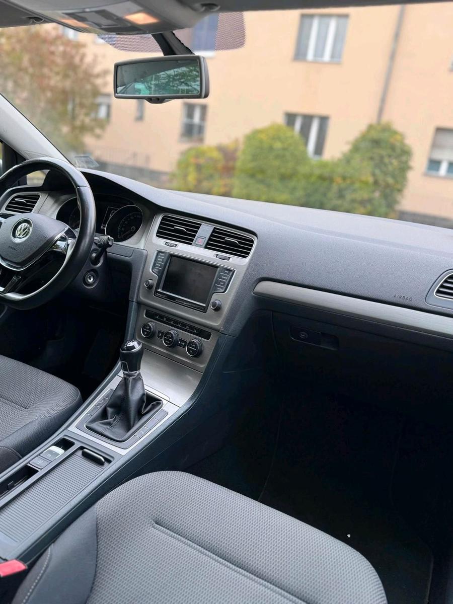 Volkswagen Golf 2015 — photo 9