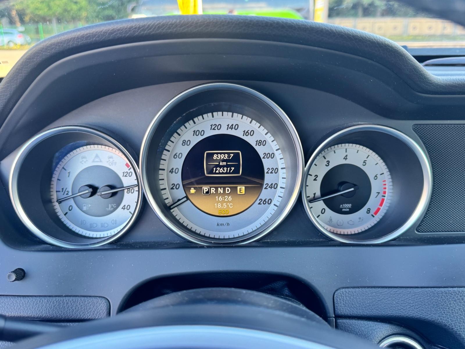 Mercedes-Benz C 180 C Coupe Navi /Automatik/Tempomat
