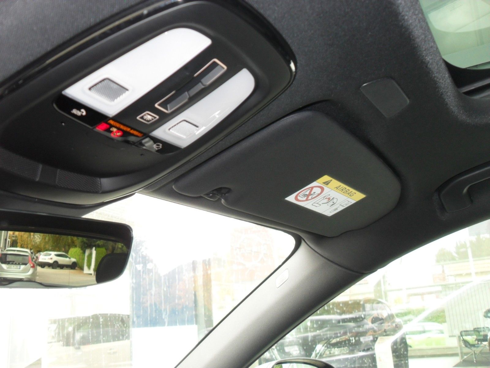 Fahrzeugabbildung Volvo XC60 T6 Plus Dark | AWD | 21er | Licht