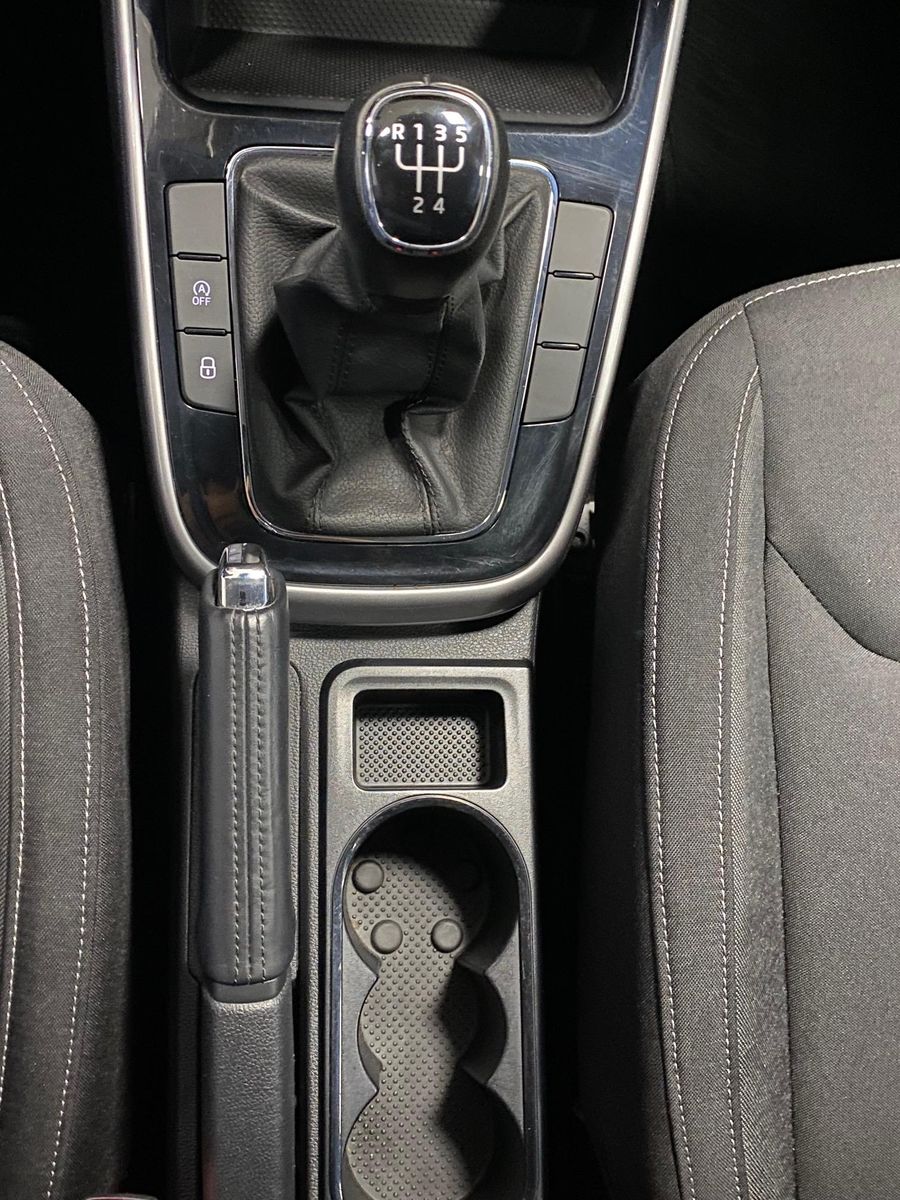 Fahrzeugabbildung SKODA Fabia 1.0 TSI Style APP+KLIMA+RFK+PDC+SITZHEIZ+A