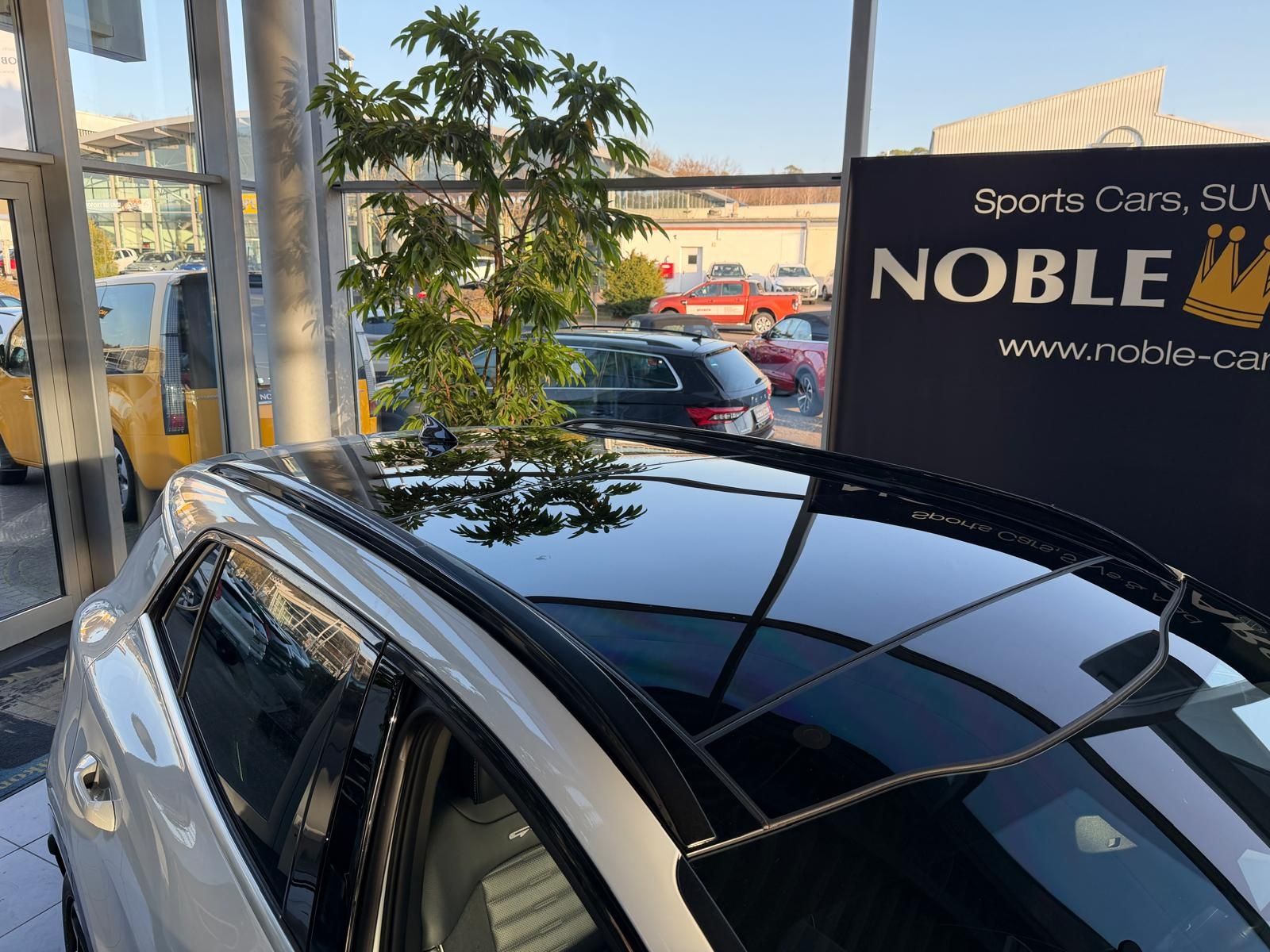 Fahrzeugabbildung Kia Sportage GT-Line 4WD AHK PANO 360° H/K LEDER 19"