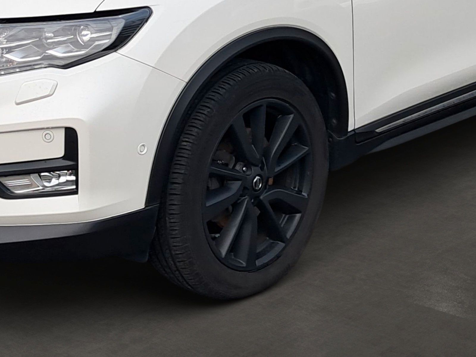 Fahrzeugabbildung Nissan X-Trail Tekna 4x4