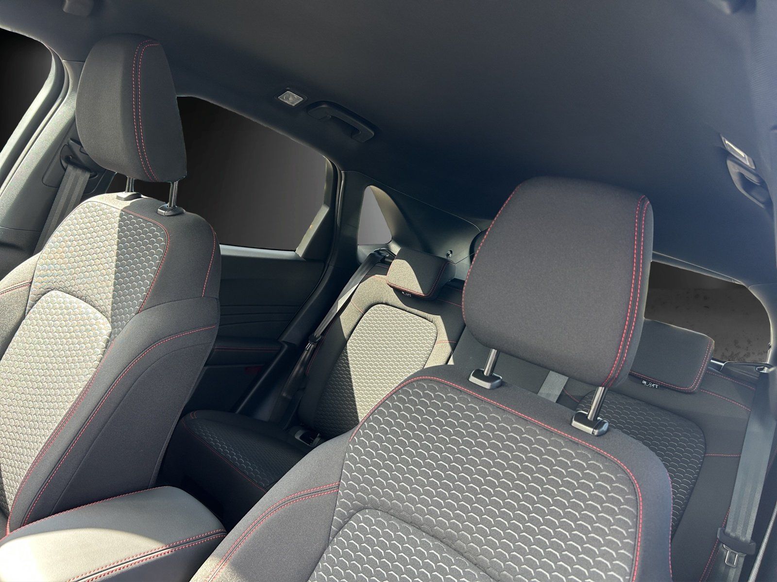 Fahrzeugabbildung Ford Ford Kuga ST-Line Automatik,FGS 3.-5 Jahr