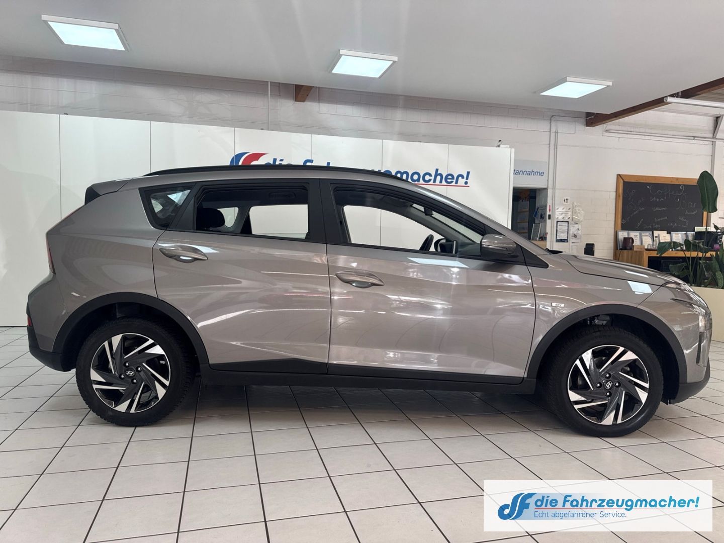 Fahrzeugabbildung Hyundai BAYON Trend Mild-Hybrid 2WD 1.0 T-GDI EU6d Navi