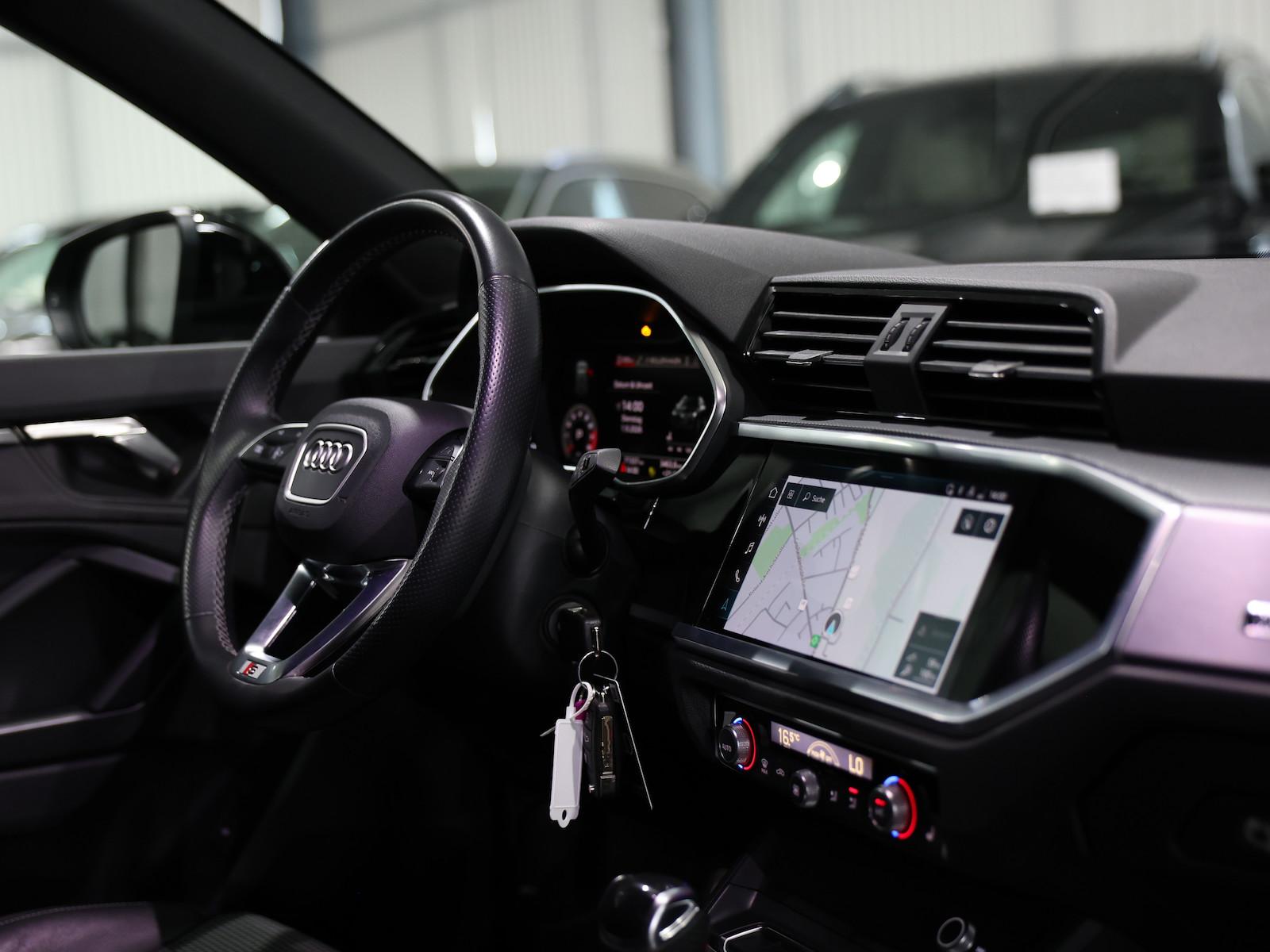 Audi Q3 35 TFSI S-LINE SPORT / LED, LEDER, VIRTUAL, миниатюра 23