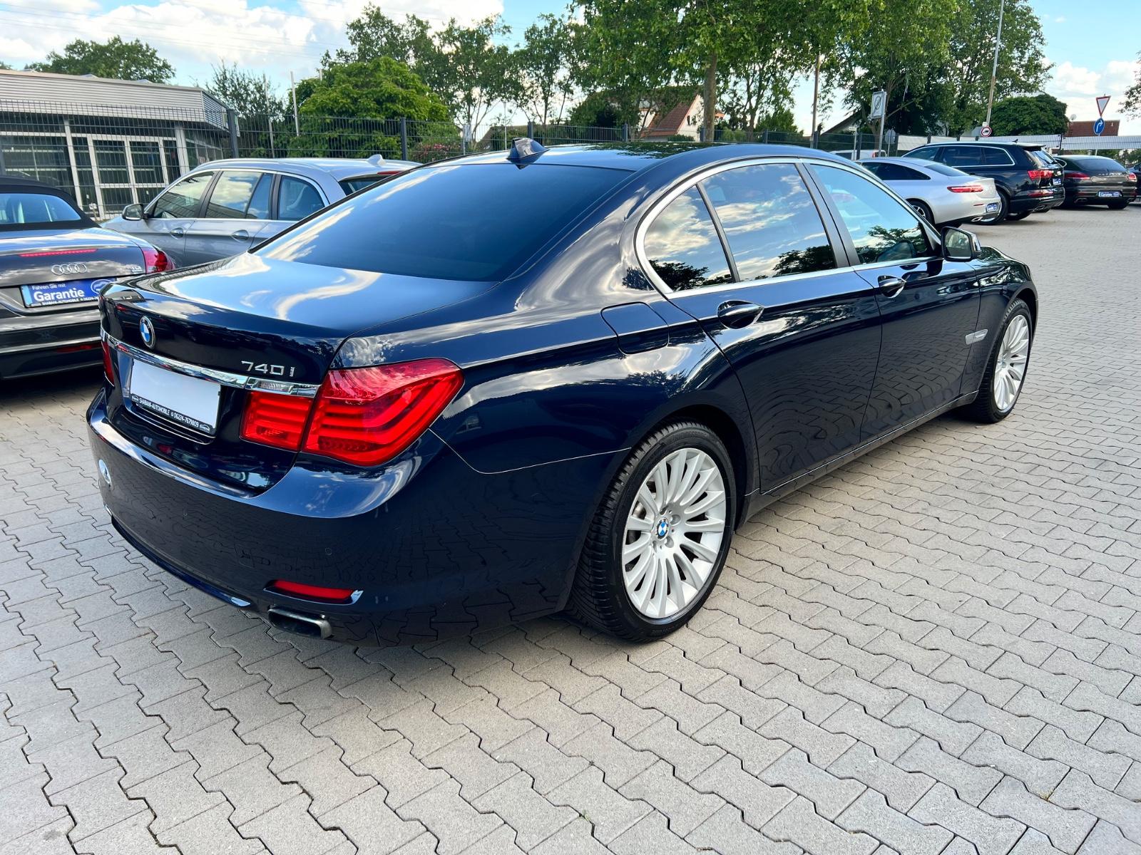 BMW  740I - 326 CV - BVA - HAYON ÉLECTRIQUE