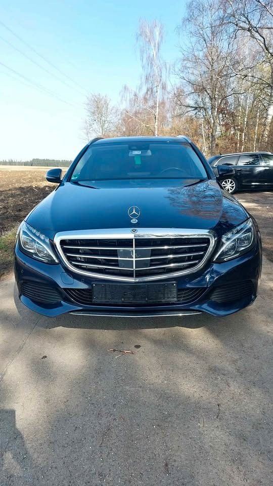 MERCEDES-BENZ C 250 d T Aut. ^ Avantgarde ^ 9G-Tronic