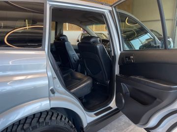 Ssangyong Kyron  Xdi 4x4 *KLIMAAUTOMATIK*LEDER*TÜV-102025