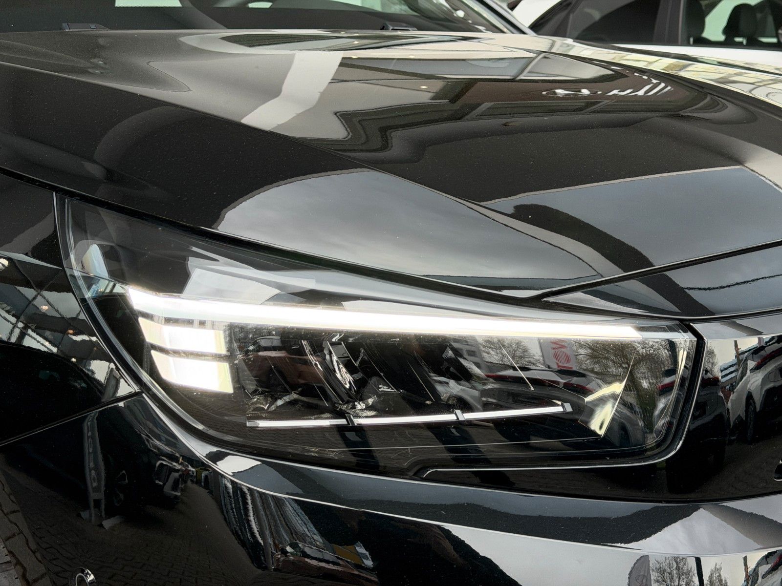 Fahrzeugabbildung Opel Corsa F GS 100PS Automatik/Kamera/ACC!