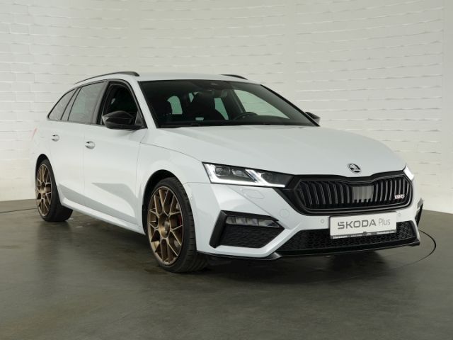 Octavia COMBI RS TSI DSG+AHK+LED+NAVI+RÜCKFAHRKA