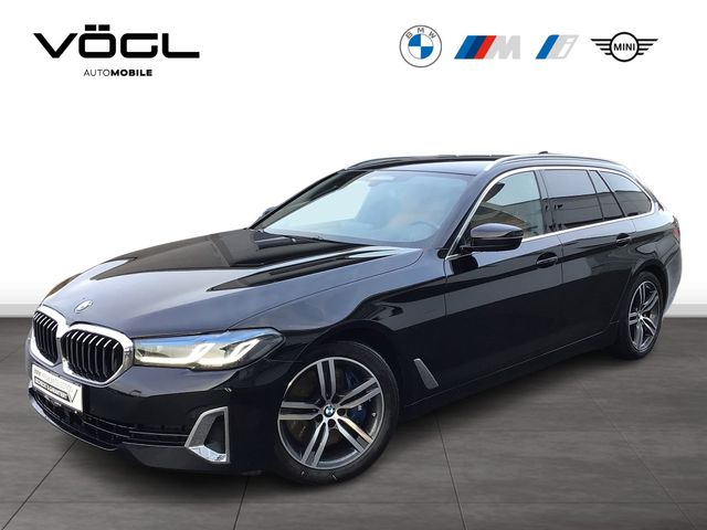 BMW 540d xDrive Touring Head-Up HiFi DAB WLAN RFK