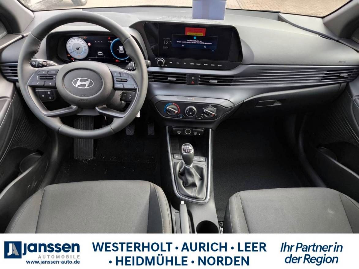 Fahrzeugabbildung Hyundai i20 Blackline/BOSE Soundsystem/Navi/Rückfahrkame