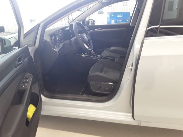 Volkswagen Golf - Bild 6