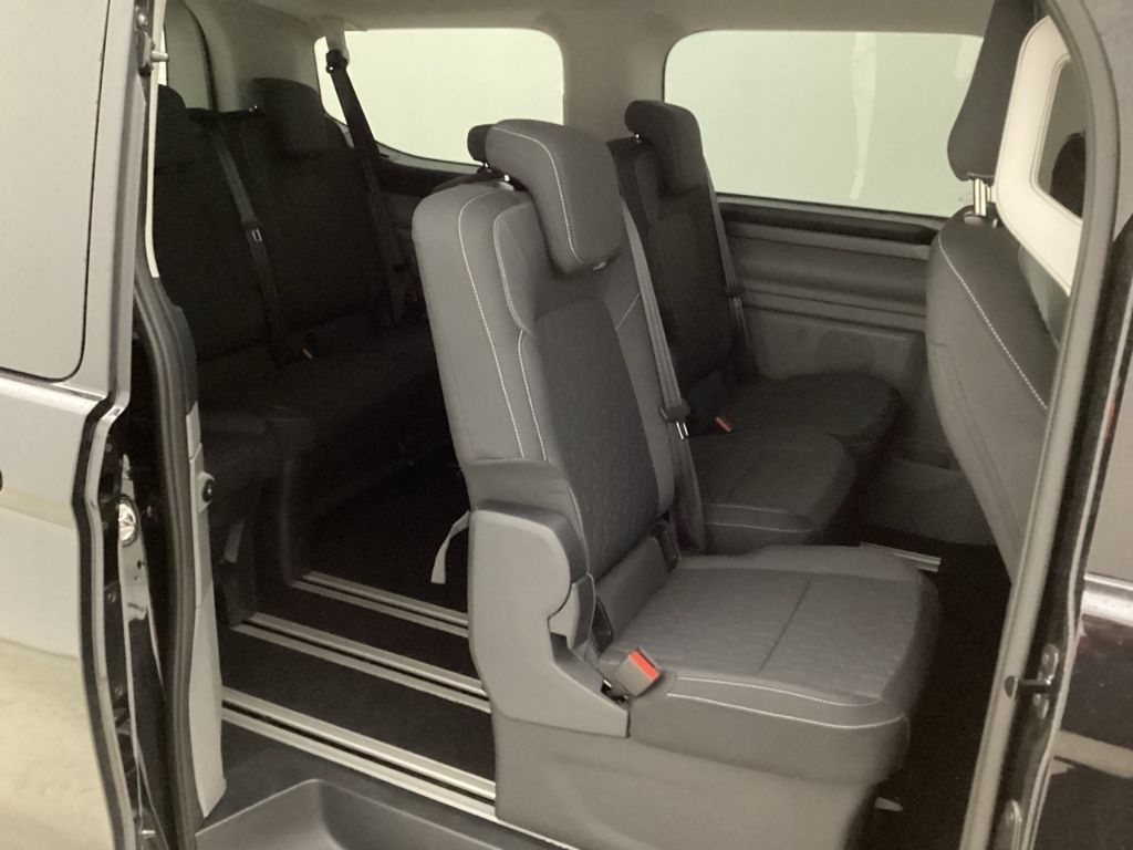 Fahrzeugabbildung Ford Tourneo Custom 320 L1 Titanium FWD Kamera Navi